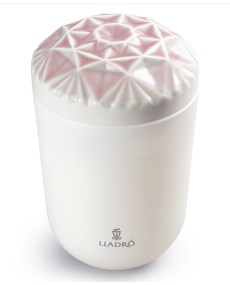 Echoes of N. candle-I love you, mom Lladró Porcelaine 01040148