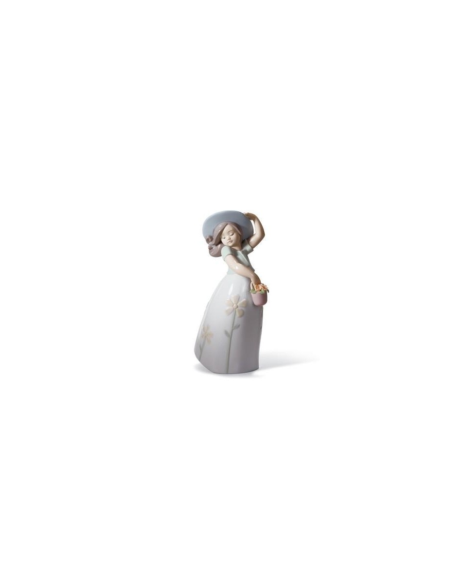 Lladro 01008041 Figurine: Little Daisy - TicTacArea