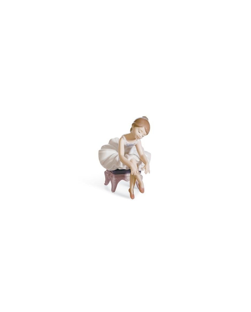 Lladro Little Ballerina I Figurine - TicTacArea