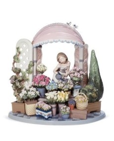 Lladro 01008250 FLORECER ROMANTICO - TicTacArea