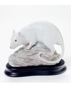 Lladro 01008289: Il Ratto - Scopri l'opera d'arte su TicTacArea.com