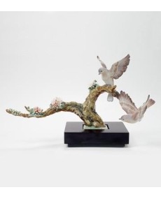 Lladro Forest Song Figurine - TicTacArea.com