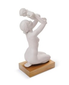 Lladro 01008331 ALBORI: eleganza e raffinatezza