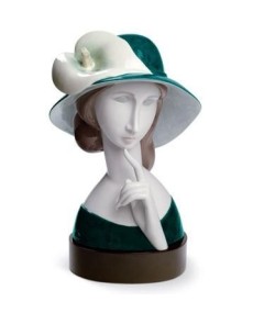 Lladro Woman with Hat & Calla Lily - TicTacArea