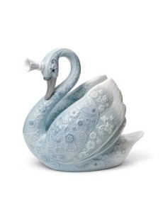 Lladro Swan Princess Figurine - TicTacArea.com