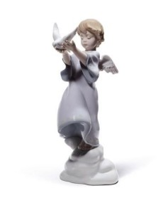 Lladro Peace on Earth Figurine - TicTacArea