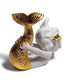 Lladro 01008559 Figurine: Playing at Sea Golden Re Deco