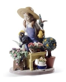 Lladro 01008663 Dans Mon Jardin Figurine - TicTacArea