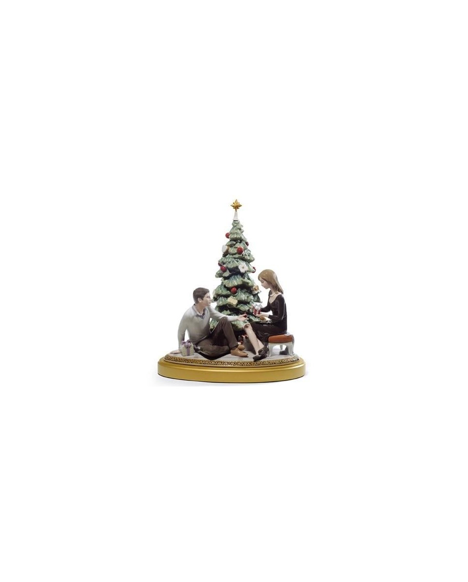 Lladro 01008665 Figurine: A Romantic Christmas - TicTacArea