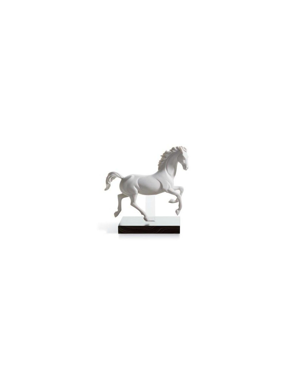 Lladro Gallop III: Elegância em Porcelana